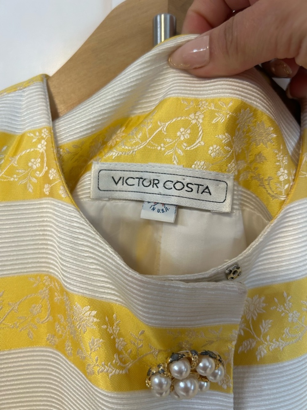 Vintage 80’s Victor Costa striped floral blazer pearl floral buttons - Picture 3 of 8